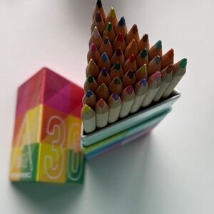 Vibrant 36-Color Pencil Set in Geometric Box